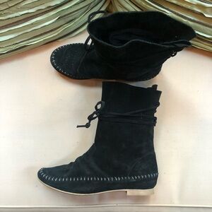 Steve Madden Lace‎ Up Moccasin Boots Black Size 6